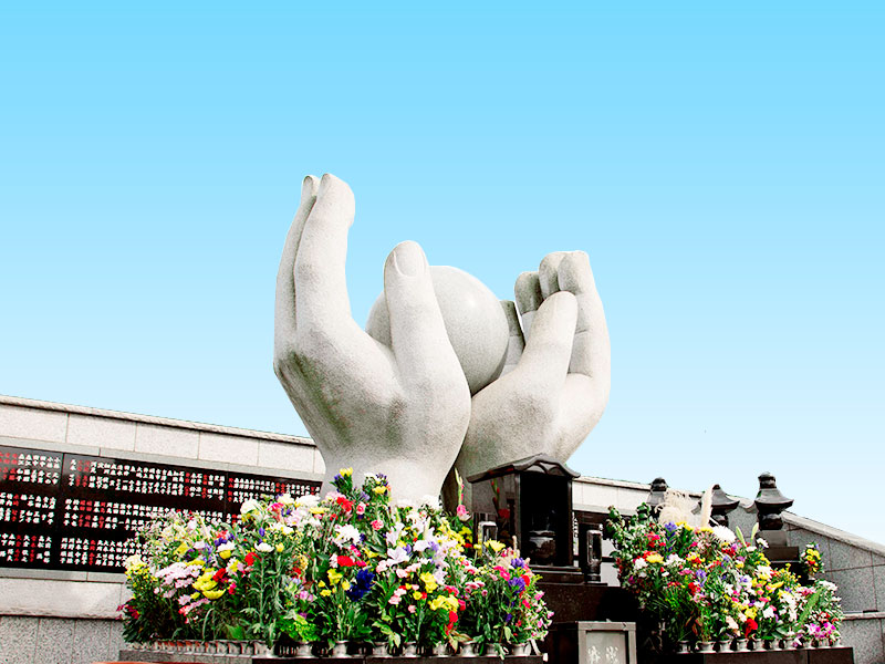 西神大久保メモリアルパーク 永代供養墓「優心の塔」